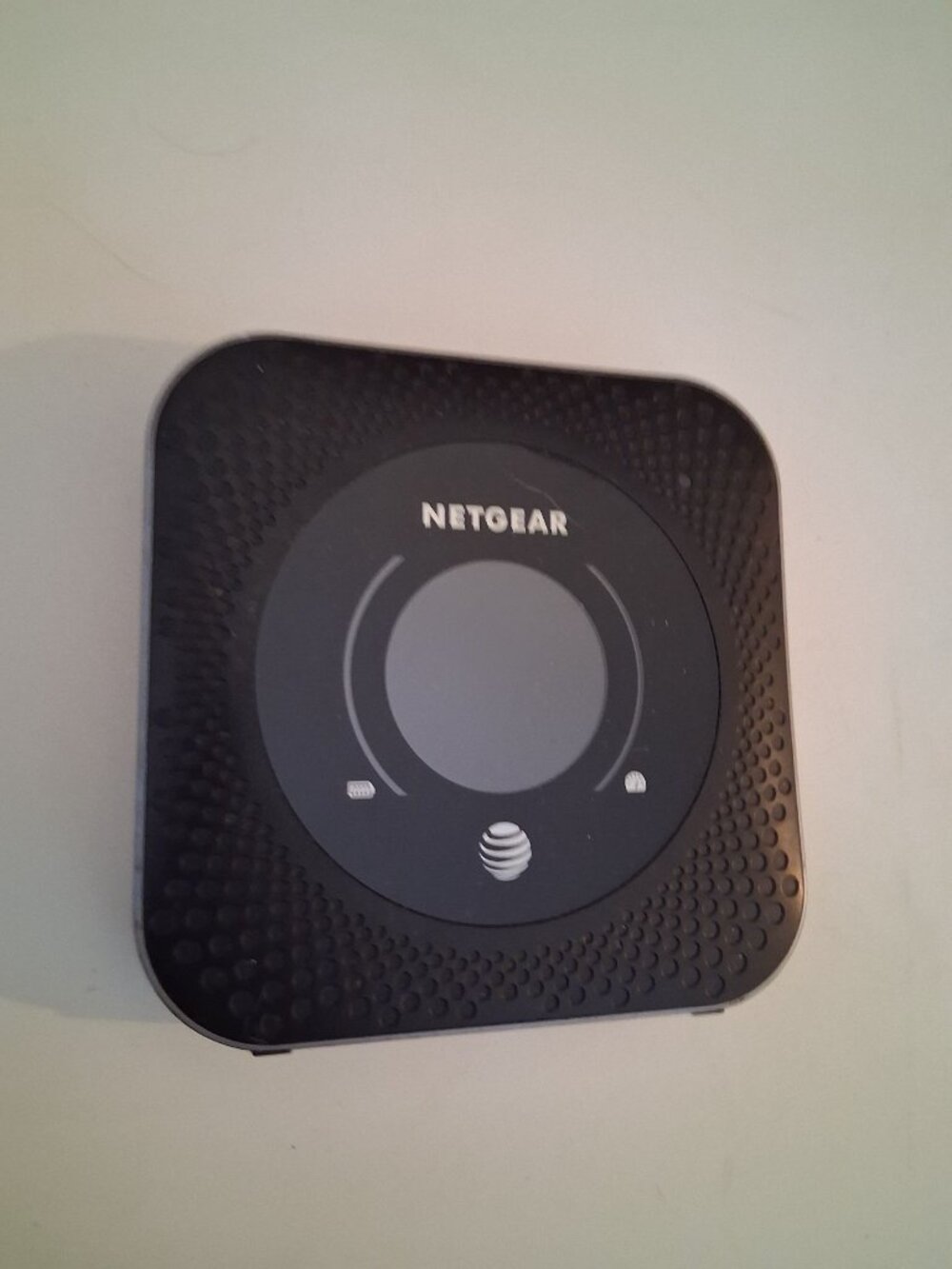 Netgear AT&T Hotspot Nighthawk LTE Mobile Hotspot Router (MR1100)